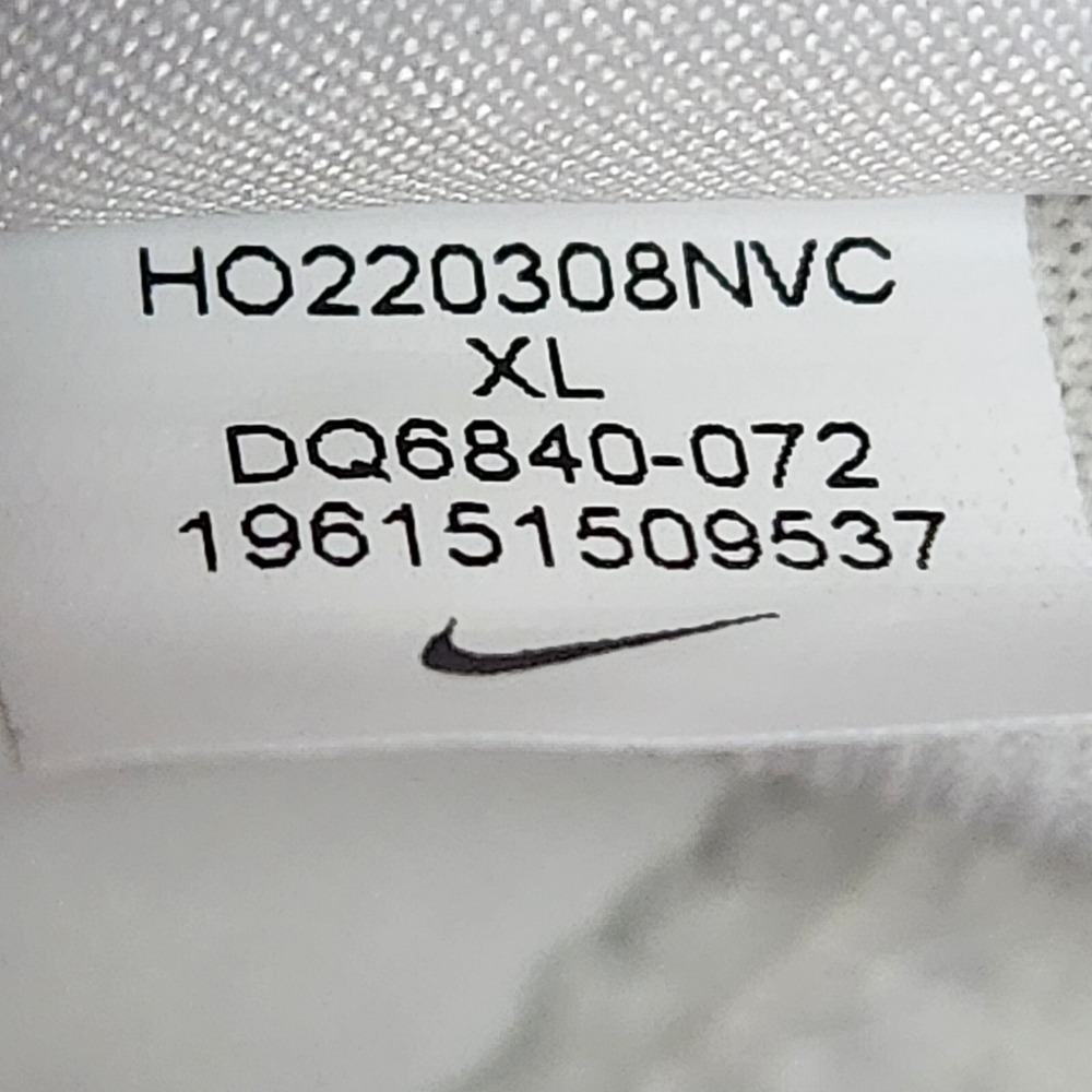 Nike Hoodie Women's Extra Large White Fleece Plush Oversized Sportswear Pullover - Picture 9 of 10